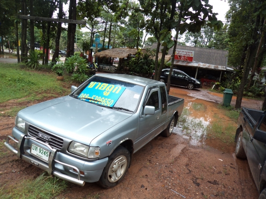 กระบะแค็ป อีซูซุ ทีเอฟอาร์ ปี 2534 (1991)