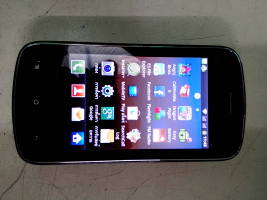 smartphone ราคาเบาๆ 2 ซิม จอ 3.5 นิ้ว ทีวี จูนเนอร์ในตัว