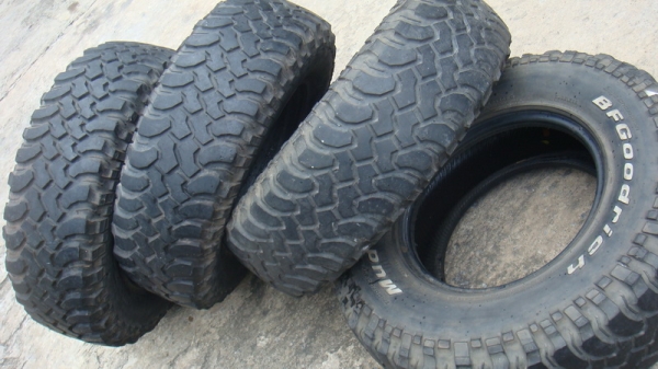 ขายยาง BF Goodrich Mudterrain KM  265 75 r16