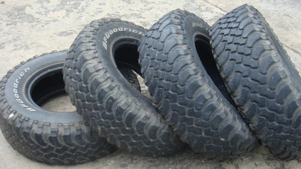 ขายยาง BF Goodrich Mudterrain KM  265 75 r16