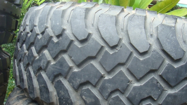 ขายยาง BF Goodrich Mudterrain KM  265 75 r16