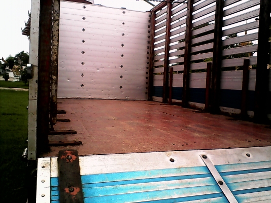 ขาย หกล้อ เครื่อง165แรง 6เกียร์เดินหน้าสภาพสวยสุดๆ วิ่งได้140สบาย