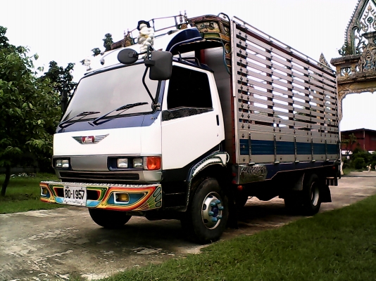 ขาย หกล้อ เครื่อง165แรง 6เกียร์เดินหน้าสภาพสวยสุดๆ วิ่งได้140สบาย