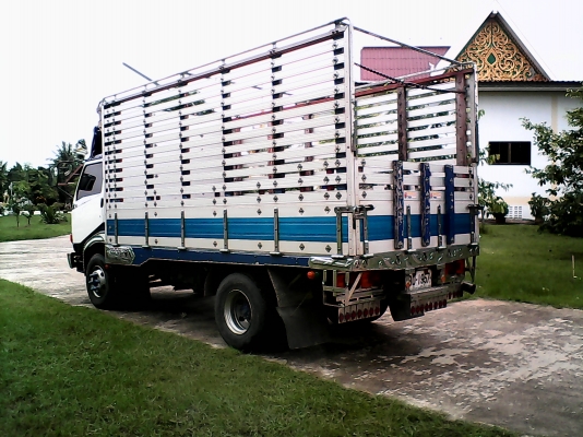 ขาย หกล้อ เครื่อง165แรง 6เกียร์เดินหน้าสภาพสวยสุดๆ วิ่งได้140สบาย