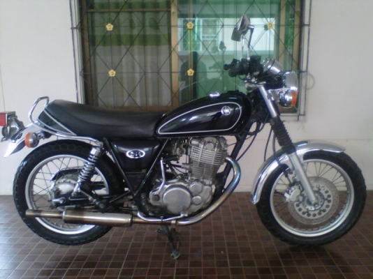 ***ขาย sr 400 ปี 2003 กุญแจชิฟ 3 ดอกเดิมๆสียอดนิยมสวยๆ 74000***OHM คอนหวัน เครื่องดีสดมากครับ กุญแจ3ดอกเต็มครบสูตร ระบบไฟปรกติ ชิฟปรกติครับ สีเดิมดำยุ่นครับ เครื่องมือครบครับ  เอกสารออกอินวอยตัวจริง เครื่อง เฟรม สำเนาบัตร ครบ สาวกกุญแจชิพไม่ควรพลาดครับ  ส