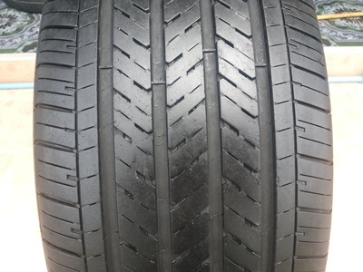 ขายยาง235/55/17   1 คู่ ปี 10กับปี08อย่างละเส้น MICHERLIN PILOT  1  คู่