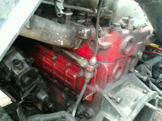 HINO KL - 185 HP HO7C หกล้อดั๊มพ์ สมอเงินสุดสวย กระบะดั๊มพ์เหล็ก 6 ตันขึ้นดั๊มพ์ใหม่เอี่ยมความยาว 3.60 เมตร หัวเก๋งแล็ปลายสวย ภายในคอนโซลสวยครบ แอร์ พวงมาลัยเพาเวอร์ ระบบเบรคทริ๊ปฟี้ ช่วงล่างใหญ่คัชซีสวยมากไม่มีบวม ยาง 8.25 ขอบ 16 สภาพดี 80\% พร้อมบรรทุกพร