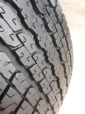 ขายยาง245/65/17 ปี 12 BRIDGESTONE DUELER H/T 1 ชุด ขายยาง245/65/17 ปี 12 BRIDGESTONE DUELER H/T 1 ชุด