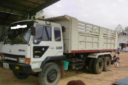 ขาย..สิบล้อ MITSUBISHI FN527S รถปี 39 เบรคใหญ่ ยางใหม่เอี่ยม รถสวย มีทะเบียนครบ รถสวย จาก สกลนคร.