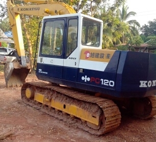 KOMATSU PC 200 รุ่น 5 เครื่อง 6BD1 TURBO และ120-5ราคา858000 และ 120-3ราคา338000 KOMATSU PC 200 รุ่น 5 เครื่อง 6BD1 TURBO และ120-5ราคา858000 และ 120-3ราคา338000