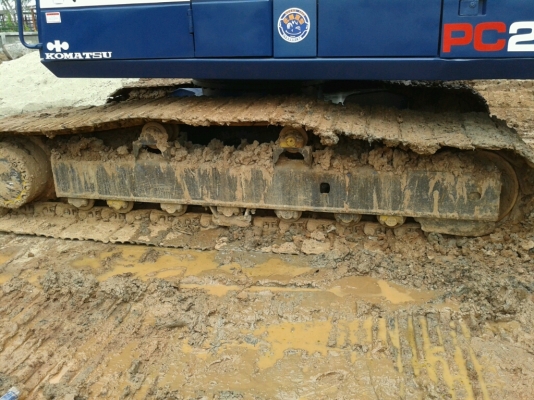 KOMATSU PC 200 รุ่น 5 เครื่อง 6BD1 TURBO และ120-5ราคา858000 และ 120-3ราคา338000 KOMATSU PC 200 รุ่น 5 เครื่อง 6BD1 TURBO และ120-5ราคา858000 และ 120-3ราคา338000