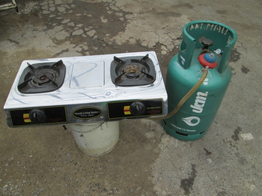 ส่งพัทลุงแล้วครับ7-8-56เตาแก็สแท้ของ  ฮิตาซิ  พร้อมถัง ปตท ราคาพิเศษ 2200บาท