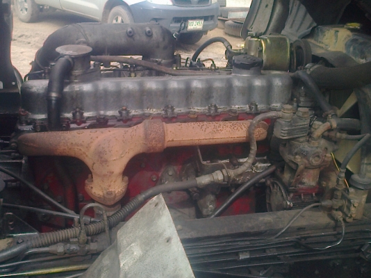 ขายเทเล่อร์10ล้อ 2 เพลา สภาพดีพร้อมใช้งาน  ด่วน!!!!!!