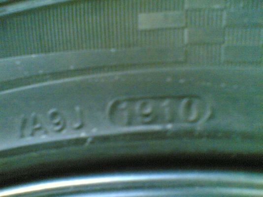 ขาย แม็ก ADVAN  RS 18 หน้า 8 หลัง 9 et 20 +ยาง