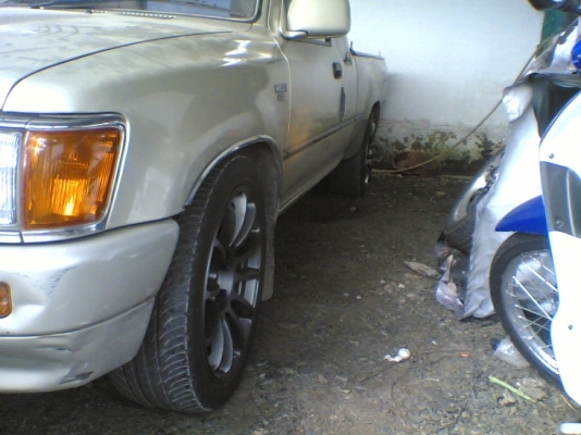 ขาย แม็ก ADVAN  RS 18 หน้า 8 หลัง 9 et 20 +ยาง