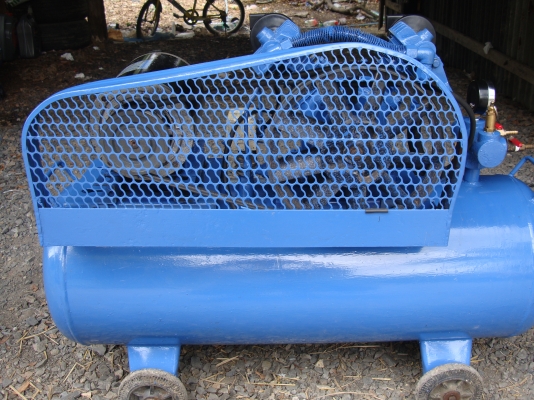 ขายปั๊มลม PUMA 64 ลิตร