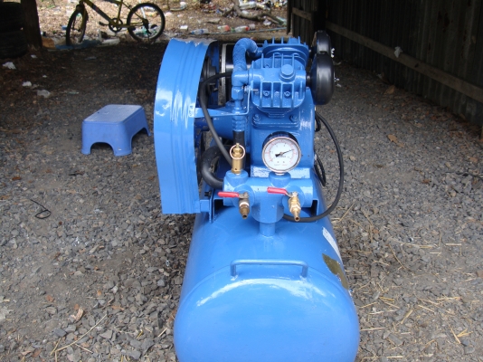 ขายปั๊มลม PUMA 64 ลิตร