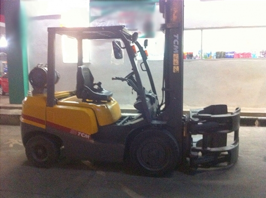 ขายเช่ารถยก 3 ตัน **ราคาพิเศษ** TCM FHG30T3 รุ่นใหม่ เสา 4.5 ม. ออโต เบนซิน+แก๊ซ