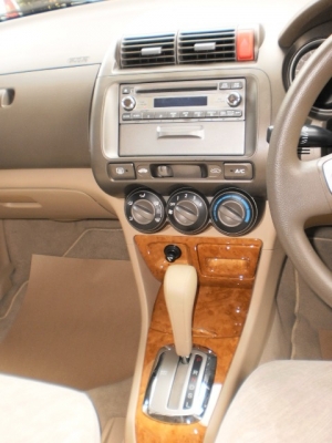 HONDA CITY 1.5E i-DSI โฉม CITY ปี03 ตัว Topสุด AT HONDA CITY 1.5E i-DSI โฉม CITY ปี03 ตัว Topสุด AT