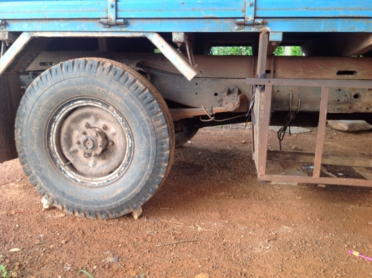 Nissan caball 4ล้อเอลฟ์ เครื่อง SD22 พร้อมหลังคาบรรทุก