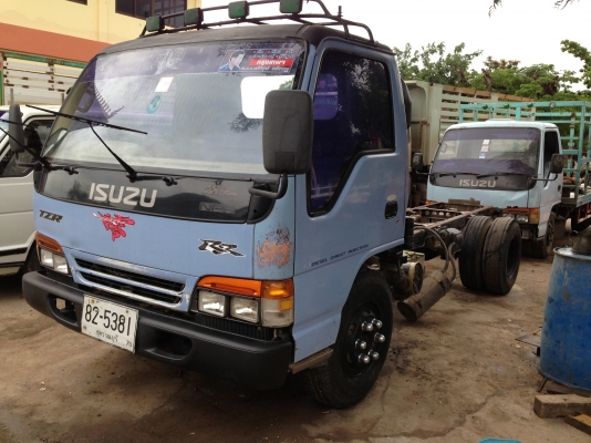 ขายรถ  6  ล้อ  NPR120ฝาขาว  สวยขั้นเทพ