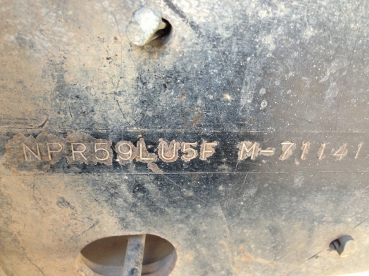 ขายรถ  6  ล้อ  NPR115 NPR59LU5FMเสี่ยสั่งลุย