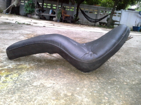 ขายบังโคลน หน้า-หลัง และเบาะ ไว้สำหรับแต่งชอปเปอร์ แนวฮาเล่