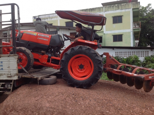 ปัญญาแทรคเตอร์มาแล้ว...จัดมาให้คับ คูโบต้า L4508 DI พร้อมใบมีด พร้อมผาน 6x24 ตราช้าง