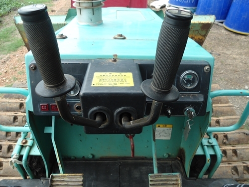 ขาย Komatsu D20P-7E (2 คัน) รถบ้านครับราคาไม่แพง