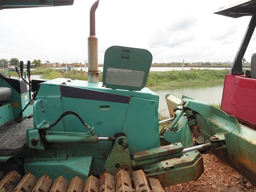 ขาย Komatsu D20P-7E (2 คัน) รถบ้านครับราคาไม่แพง