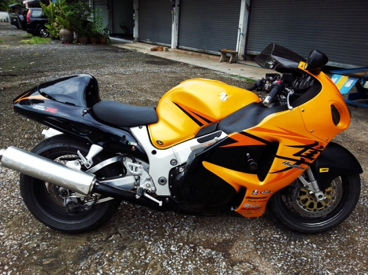 ขายและรับแลกคับ hayabusa ปี 2000 สรรสามิต spec. canada