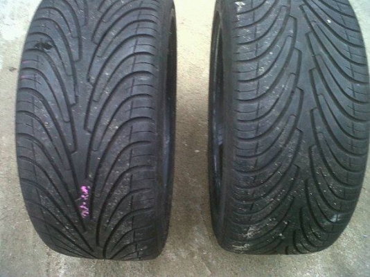 ขายยาง 1 คู่ rapialn  245/45R18 สับดาที่ 20 ปี10ขาย 2900
