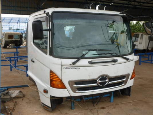 แสงฟ้าเต้นรถ////ขายหัวเก๋งเก่าญี่ปุ่น HINO-MEGA มีแค๊ป สภาพสวย