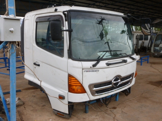 แสงฟ้าเต้นรถ////ขายหัวเก๋งเก่าญี่ปุ่น HINO-MEGA มีแค๊ป สภาพสวย