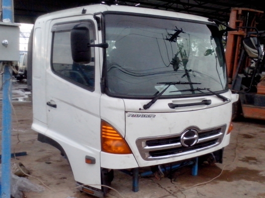 แสงฟ้าเต้นรถ////ขายหัวเก๋งเก่าญี่ปุ่น HINO-MEGA มีแค๊ป สภาพสวย