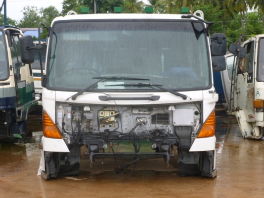 แสงฟ้าเต้นรถ////ขายหัวเก๋งเก่าญี่ปุ่น HINO-MEGA มีแค๊ป สภาพสวย