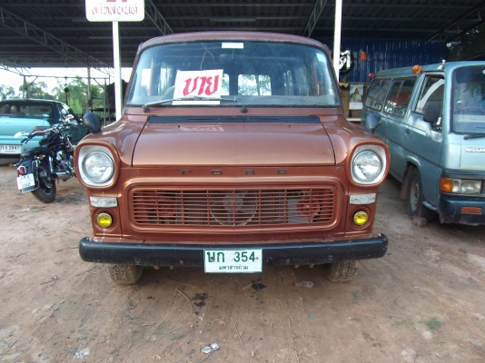 ตู้ ford transit