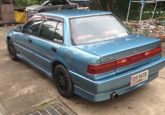 ขายรถแต่งเครื่องหัวฉีด V-tec D15B ล้อแม็กยางใหม่