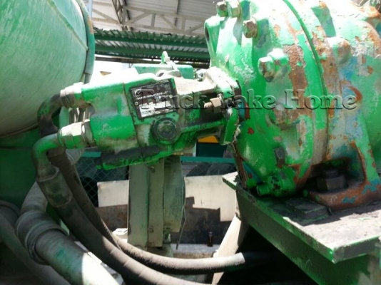 Nissan รถ 6 ล้อ โม่ปูน Nissan รถ 6 ล้อ โม่ปูน