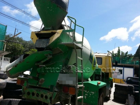 Nissan รถ 6 ล้อ โม่ปูน Nissan รถ 6 ล้อ โม่ปูน