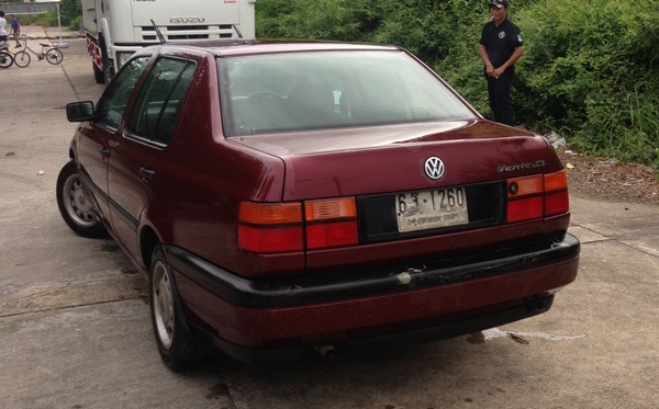 พร้อมใช้งาน น้ำมัน+LPG สียังสวยอยู่ ล้อแม็กยางใหม่ เอกสารครบพร้อมโอน