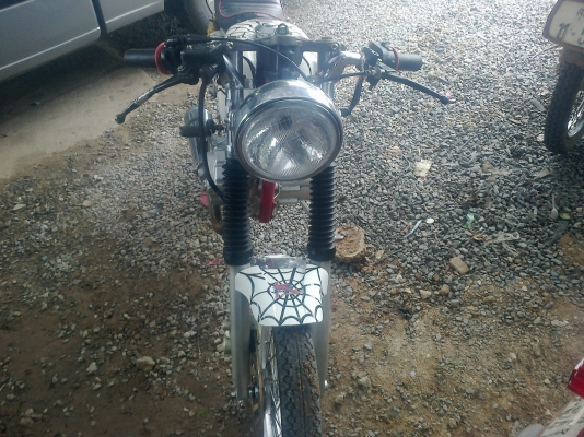 ลุงทุม หัวเขา   ติดต่อ 086  764   5698