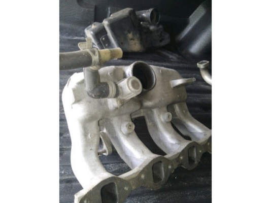 ขายชุดเทอร์โบ 2800อีซุซุtfr พร้อมท่อไอดี ไอเสีย แถมอินเตอร์บน