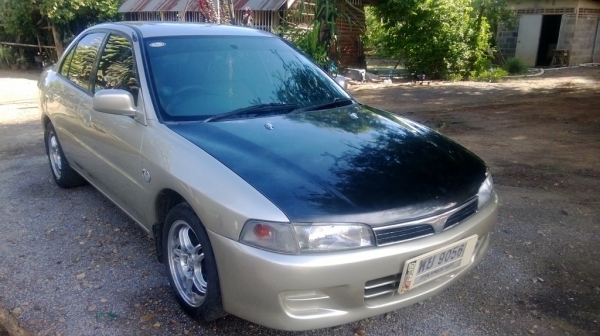 ขายรถเก๋งมิสซูบิชิท้ายเบนร์ รถสวยติดแก๊ส LPG ราคาต่อรอง