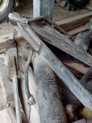 ขาย กระบะบรรทุก 10 ล้อ 6.0 - 2.50 เมตร ขาย กระบะบรรทุก 10 ล้อ 6.0 - 2.50 เมตร