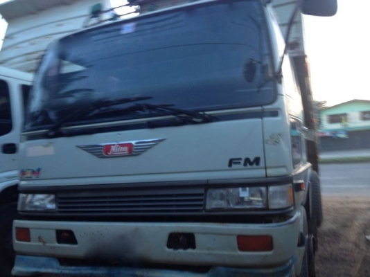 รถฮีโน่ 10 ล้อดั้ม FM3M 240 แรงม้า  สนใจติดต่อ 081 - 6079515
