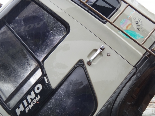 ขายด่วน รถสิบล้อสองเพลาดัมพ์  HINO  FM  3M  กระบะสามมิตร  พร้อมใช้งาน