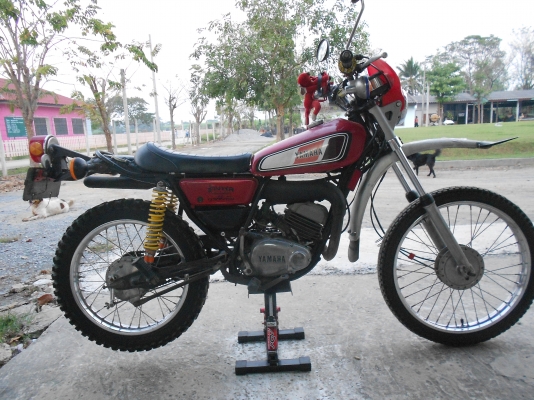 ขาย YAMAHA DT125 โช๊คคู่ ราคา 55,000.- โอนพร้อมส่ง