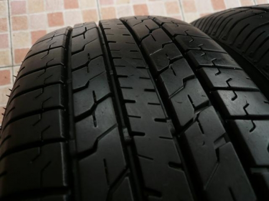 ขายยาง BRIDGESTONE B390 205-65-15 ปี4512 งามๆ (1ชุด) ขายยาง BRIDGESTONE B390 205-65-15 ปี4512 งามๆ (1ชุด)