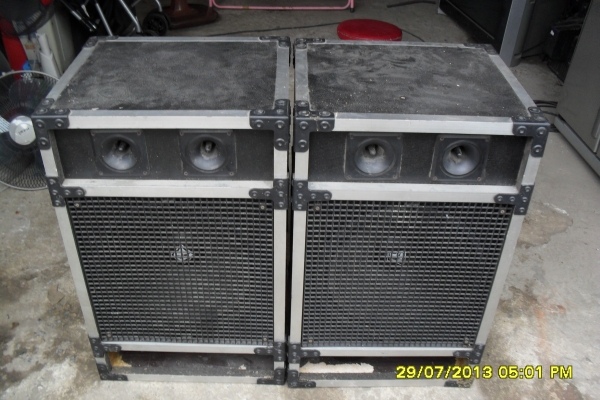 ขายตู้ลำโพงดอก15นิ้ว